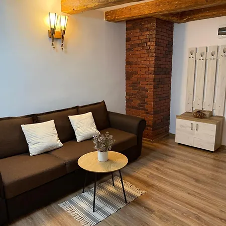 Apartment Old